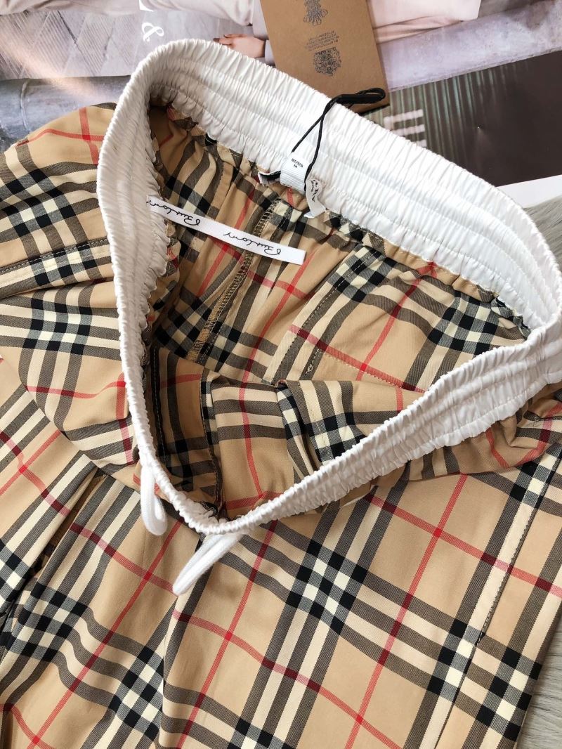 Burberry Short Pants